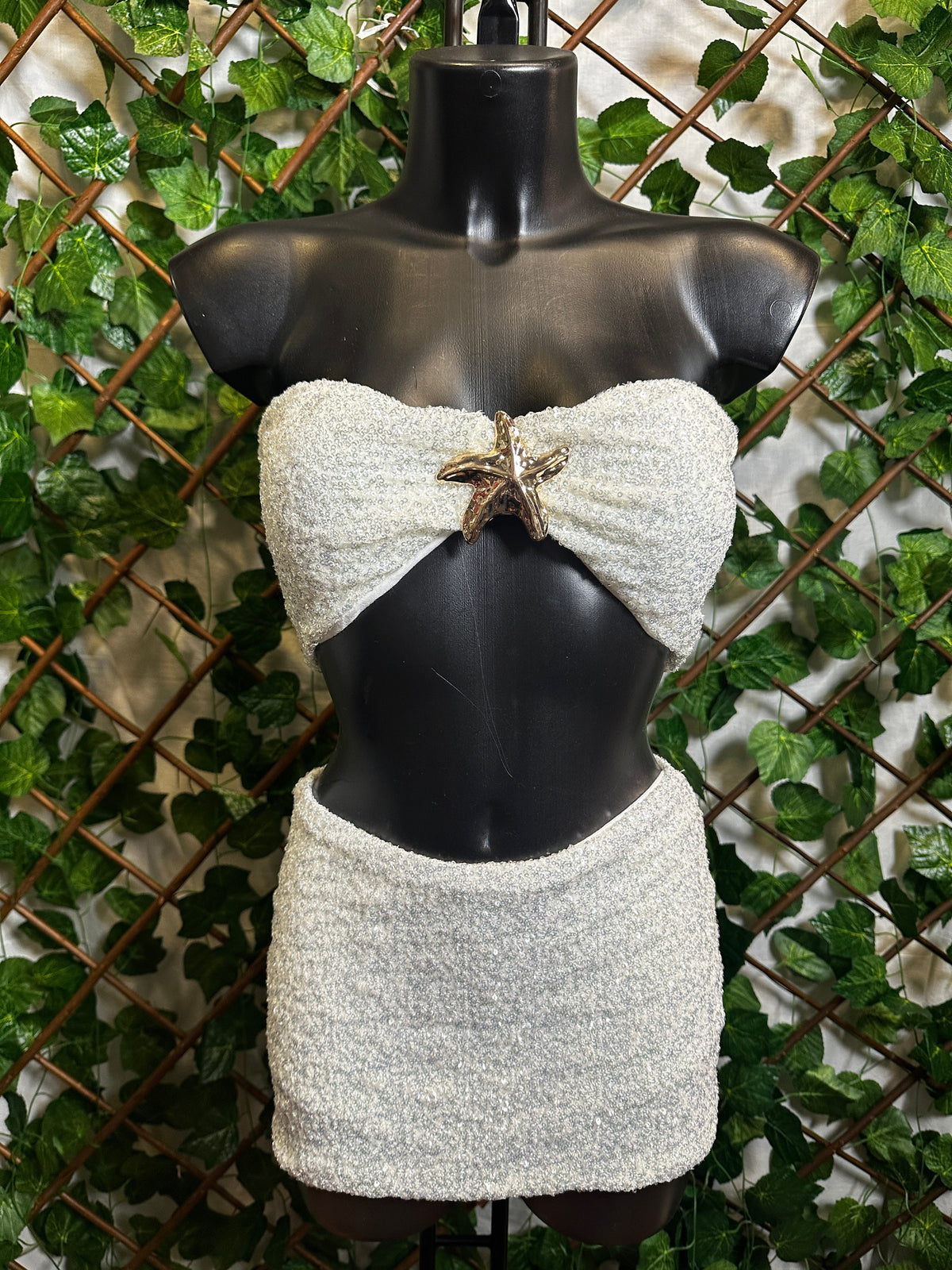 Conjunto con estrella de mar en lentejuelas