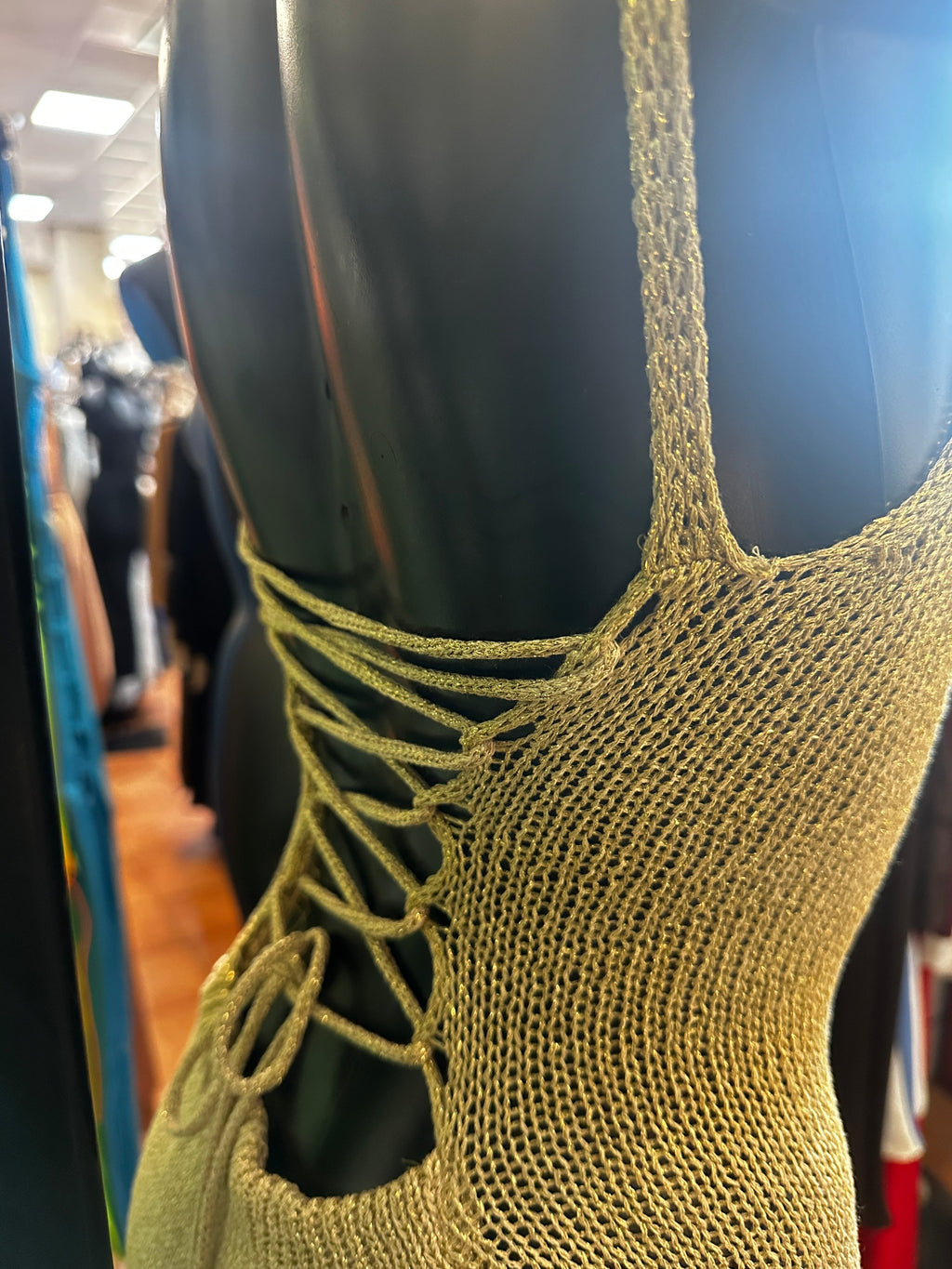 Vestido largo de verano con espalda descubierta