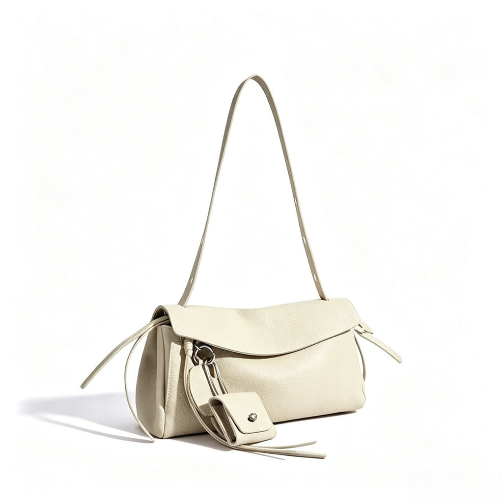 Bolso clutch de piel con solapa y monedero pequeño