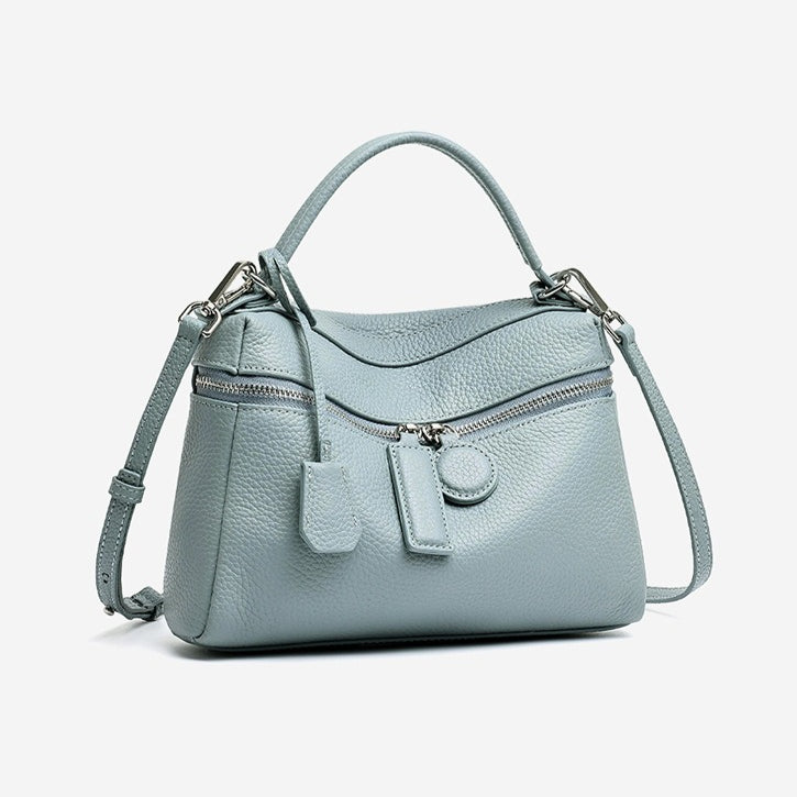 Bolso clutch cuadrado tipo almohada de piel