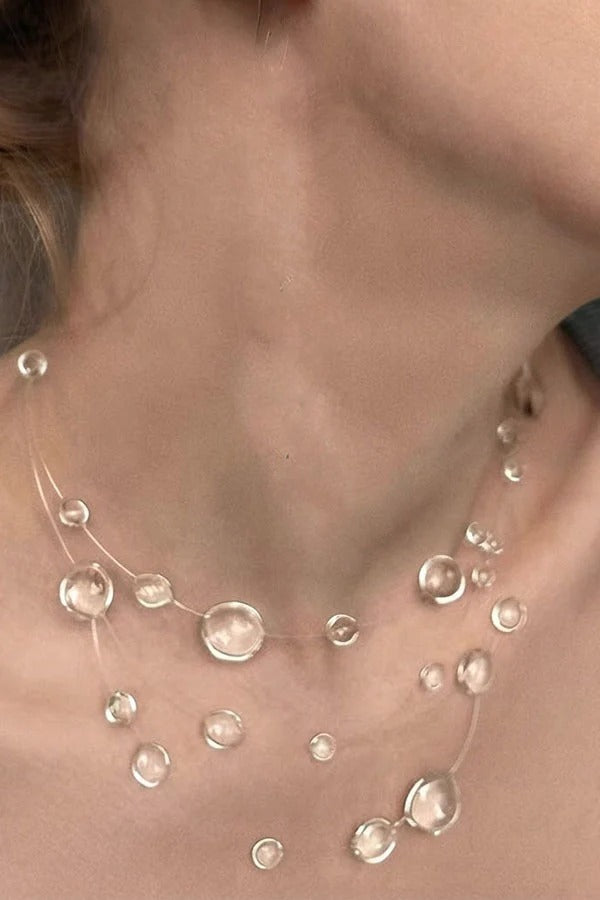 Collar corto de cristal en forma de gota
