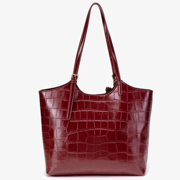 Bolso tote de piel vegana efecto coco con charm de oso
