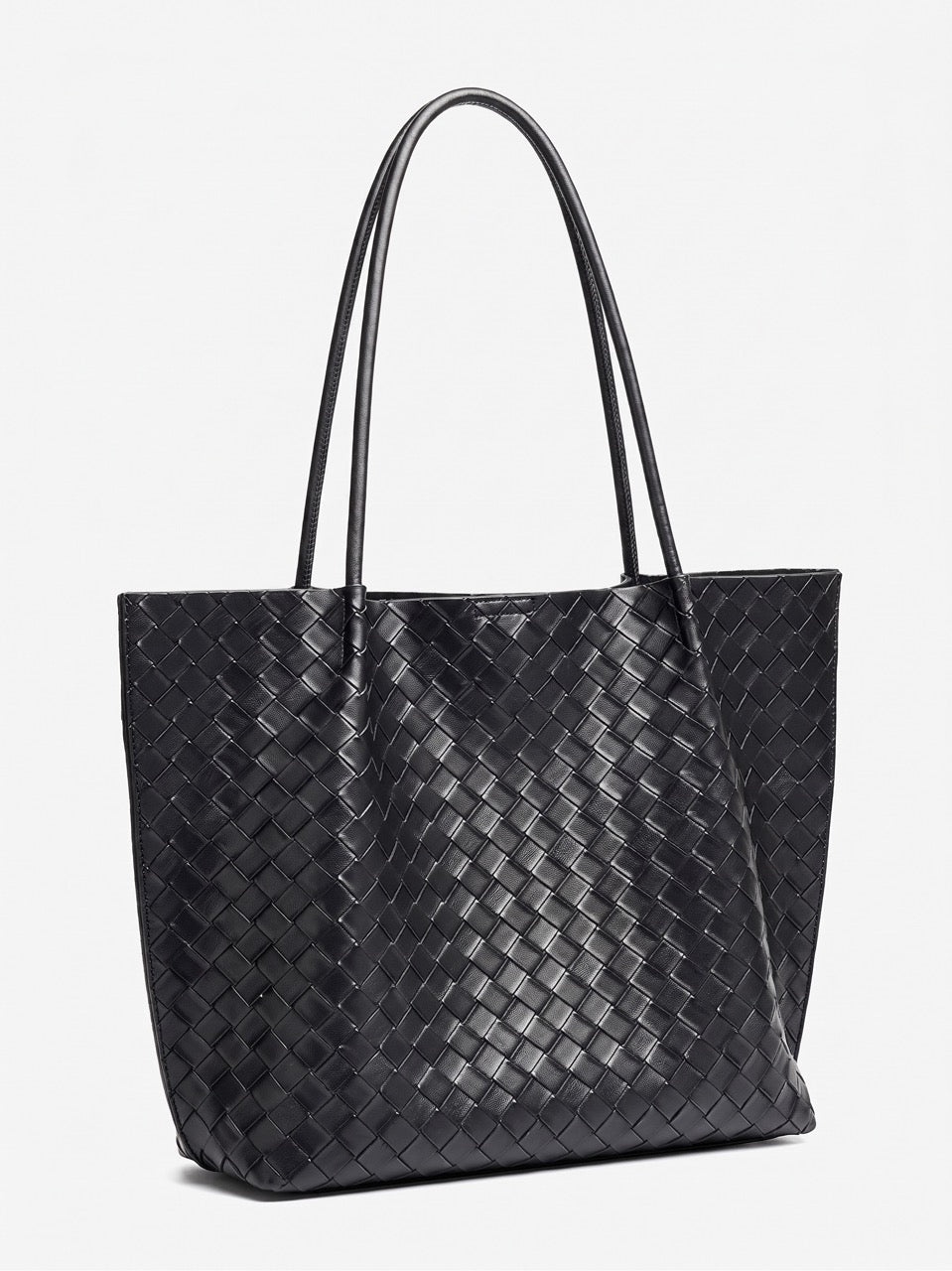 Bolso tote de piel trenzada