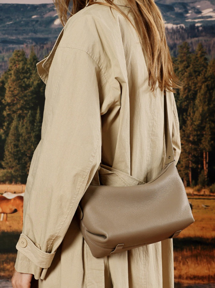 Bolso hobo de piel granulada