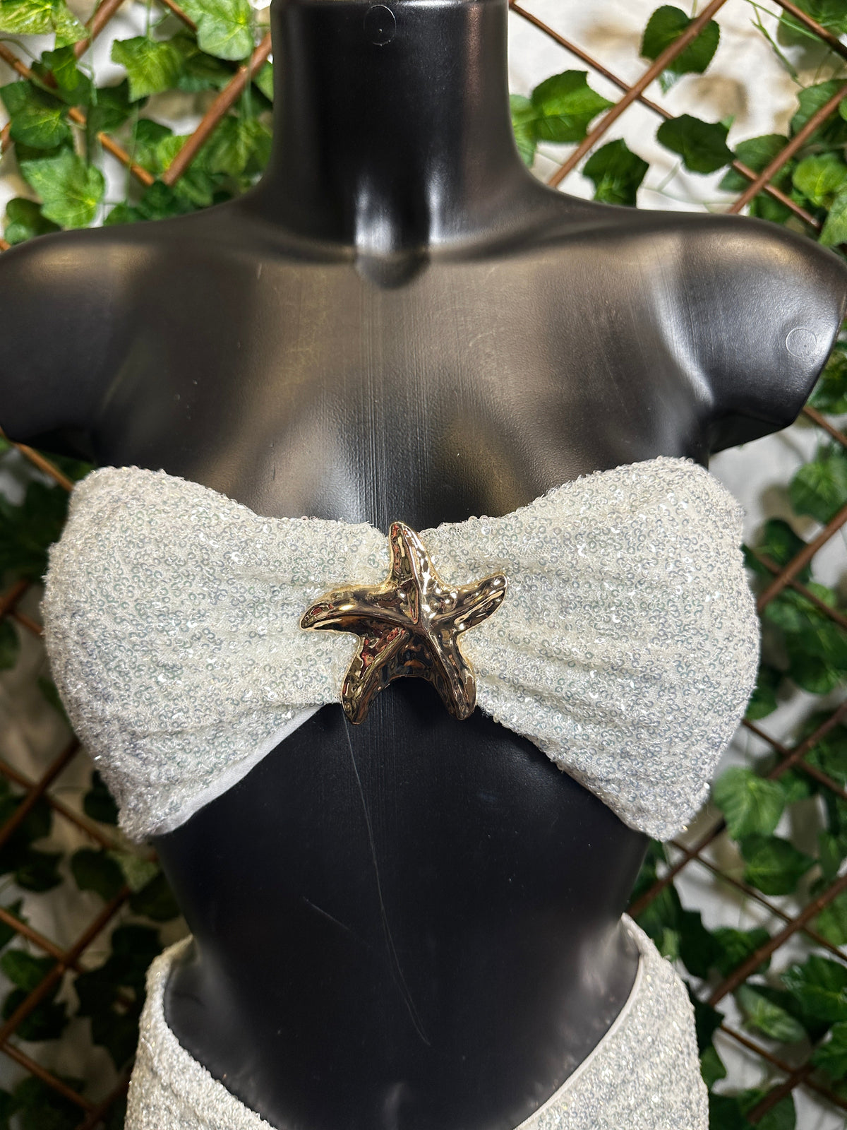 Conjunto con estrella de mar en lentejuelas