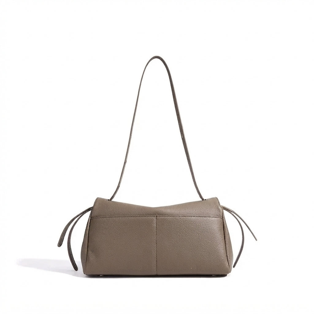 Bolso clutch de piel con solapa y monedero pequeño