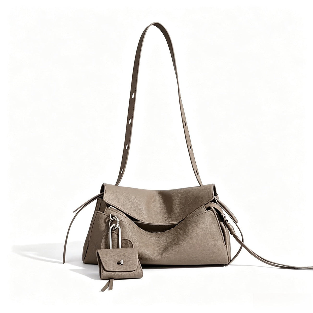 Bolso clutch de piel con solapa y monedero pequeño