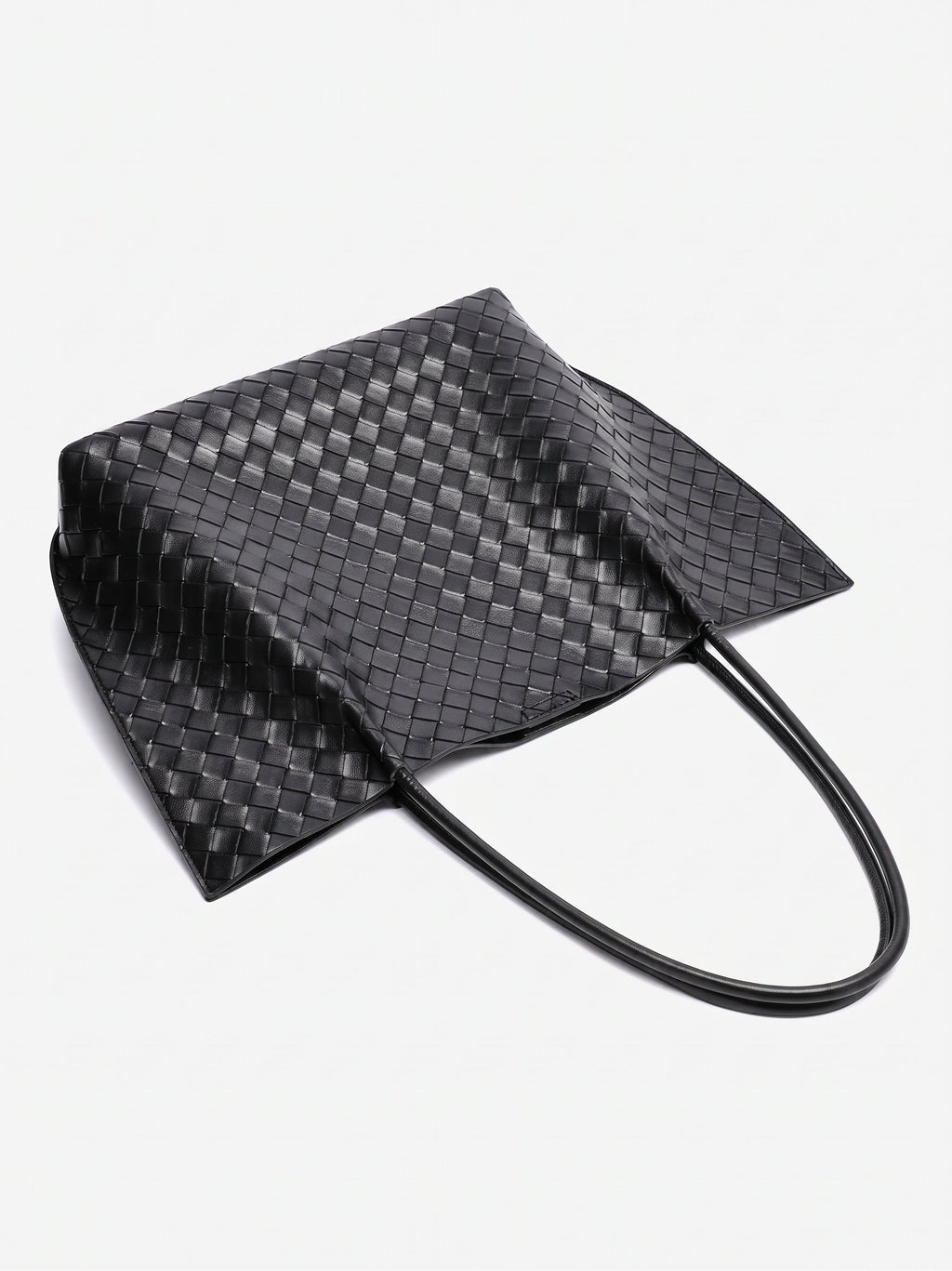 Bolso tote de piel trenzada