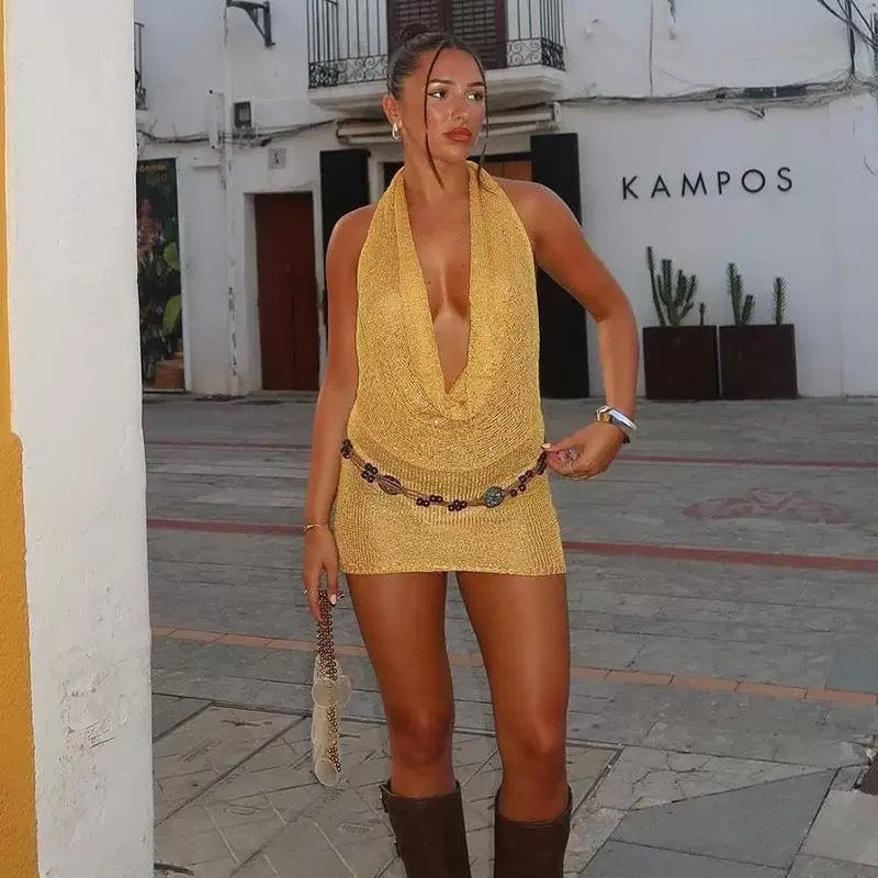 Mini vestido de fiesta para noches con cuello