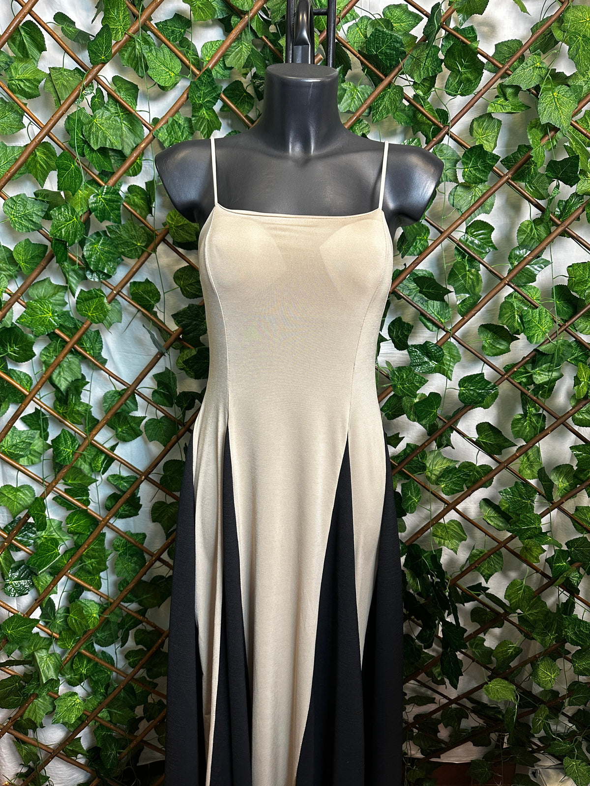 Vestido largo elástico bicolor