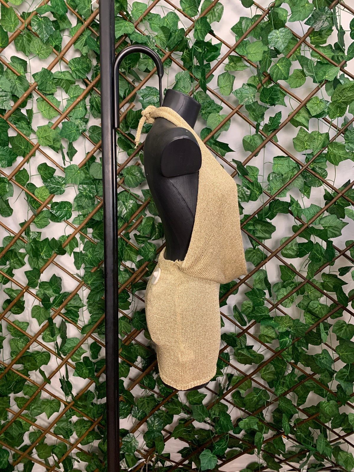 Mini vestido de fiesta para noches con cuello