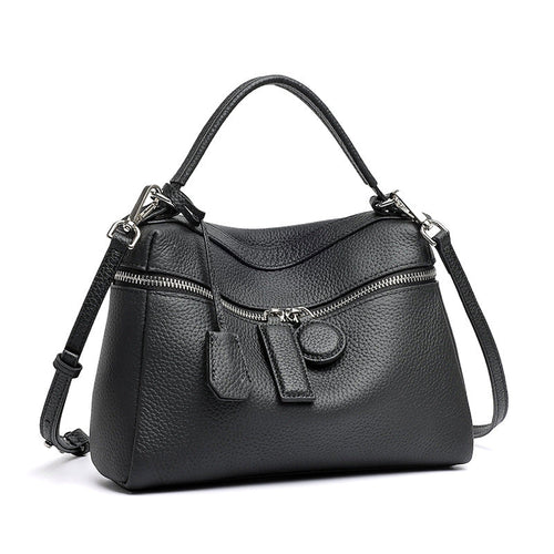 Bolso clutch cuadrado tipo almohada de piel