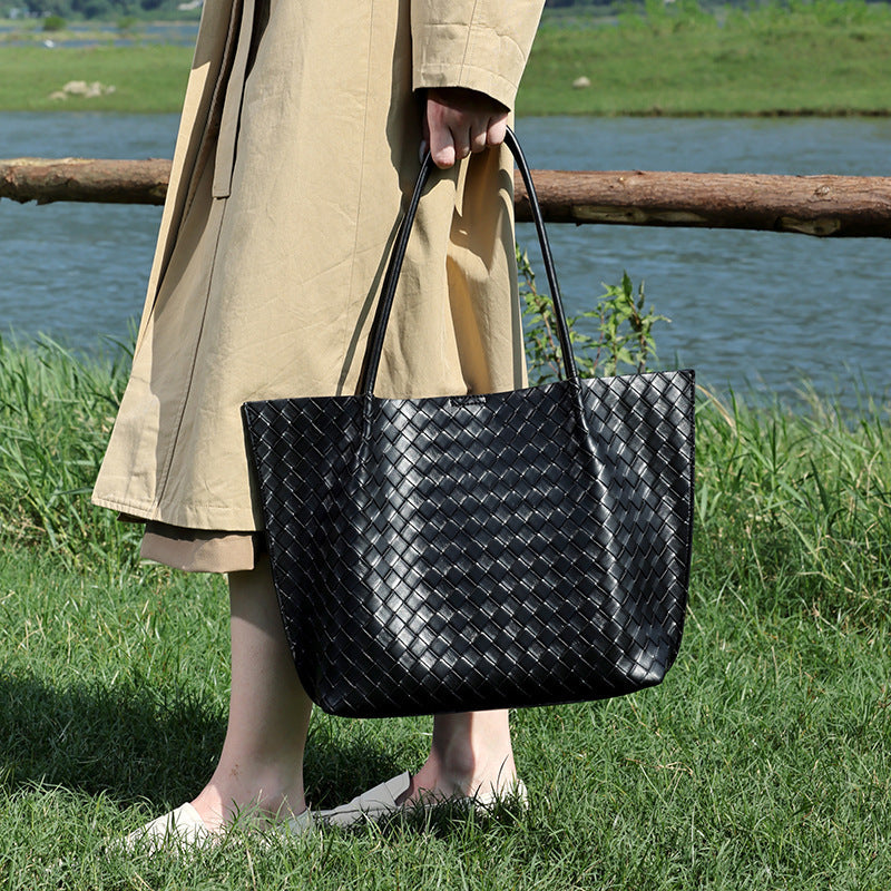 Bolso tote de piel trenzada