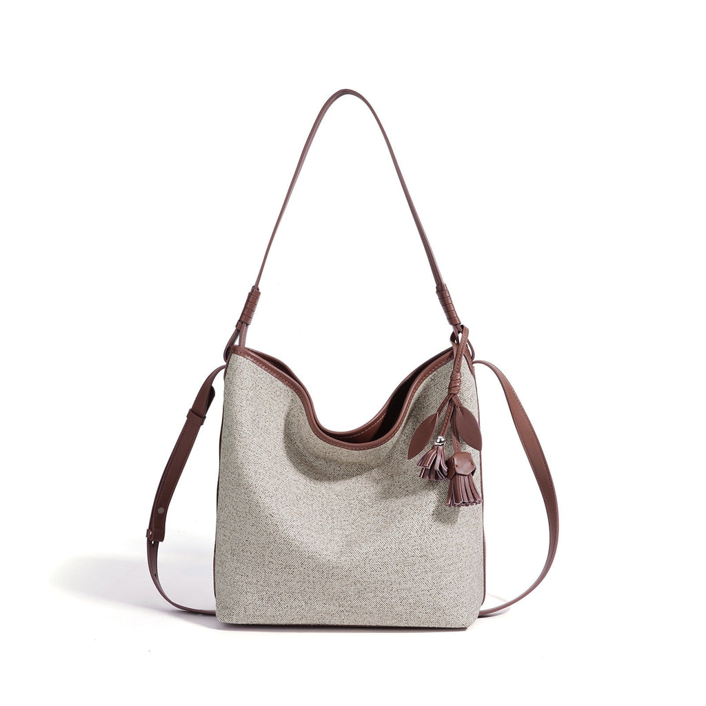 Bolso saco de lona con borla