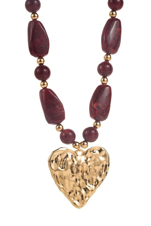 Collar corto de perlas irregulares