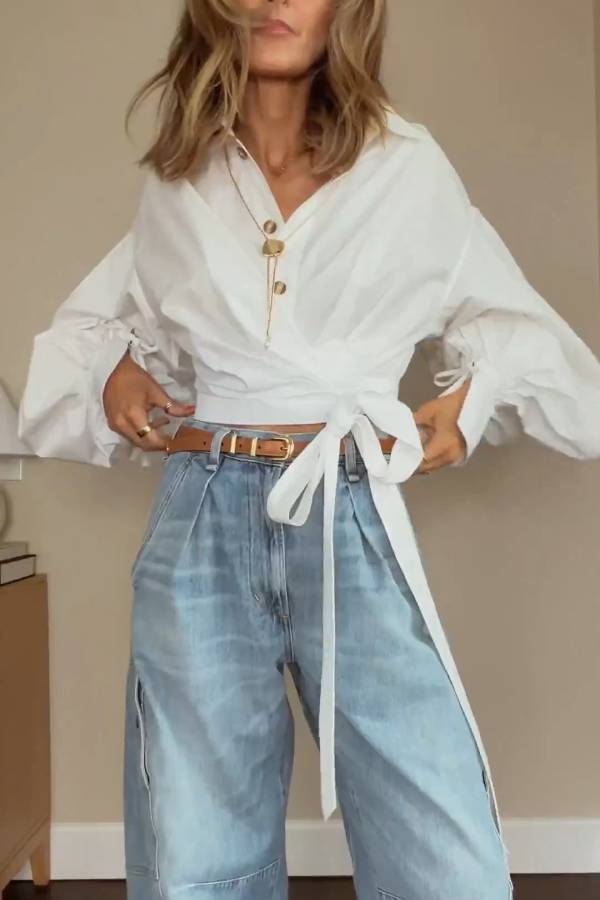 Camisa corta blanca de manga abullonada con lazada