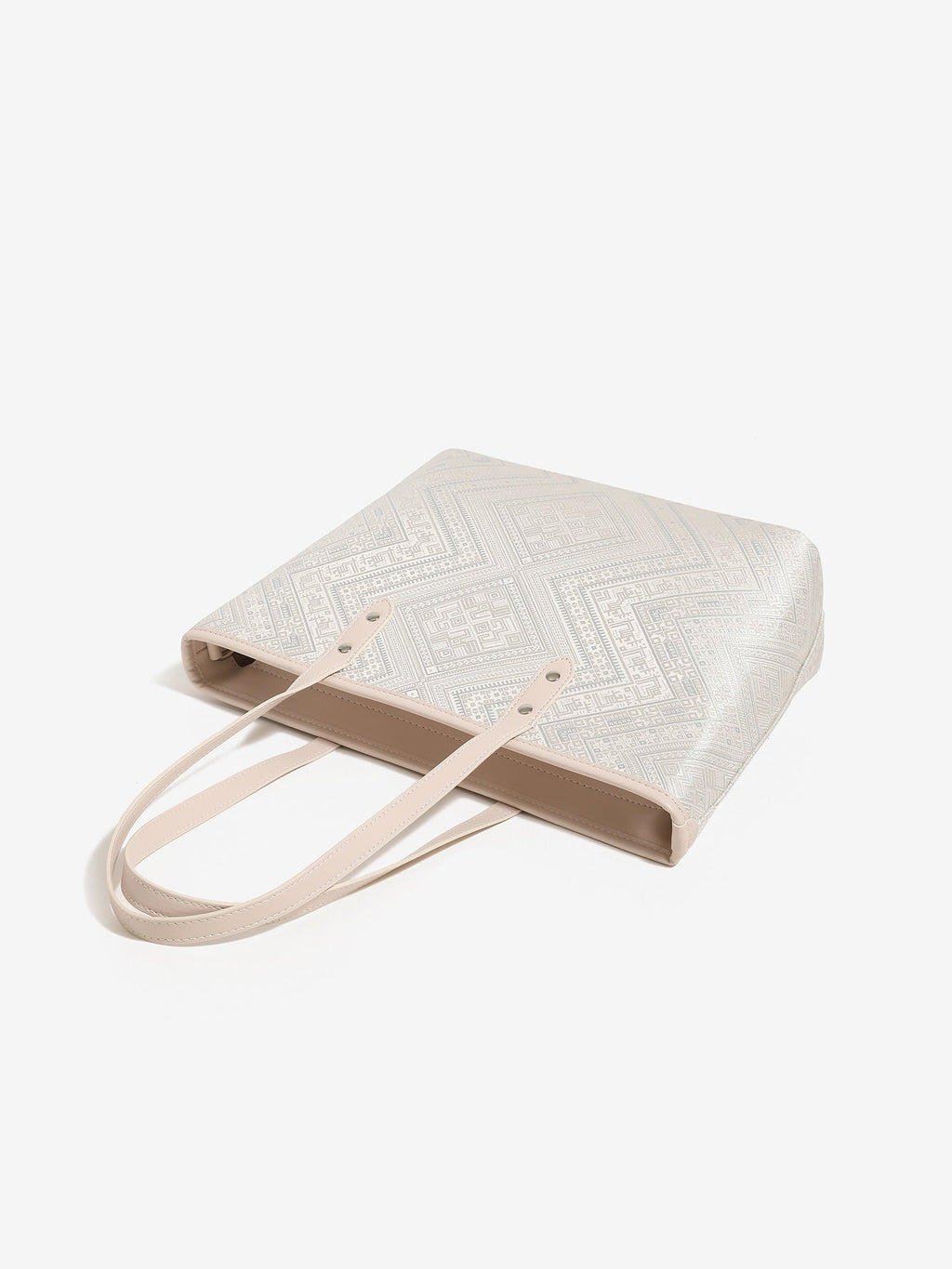 Bolso tote de piel vegana con jacquard geométrico