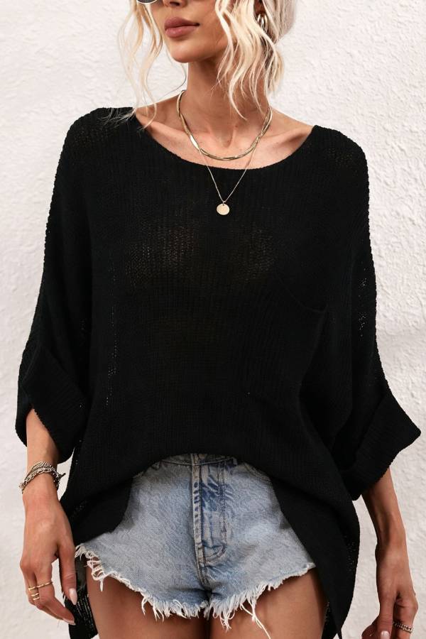 Top de punto calado con cuello redondo y manga tres cuartos