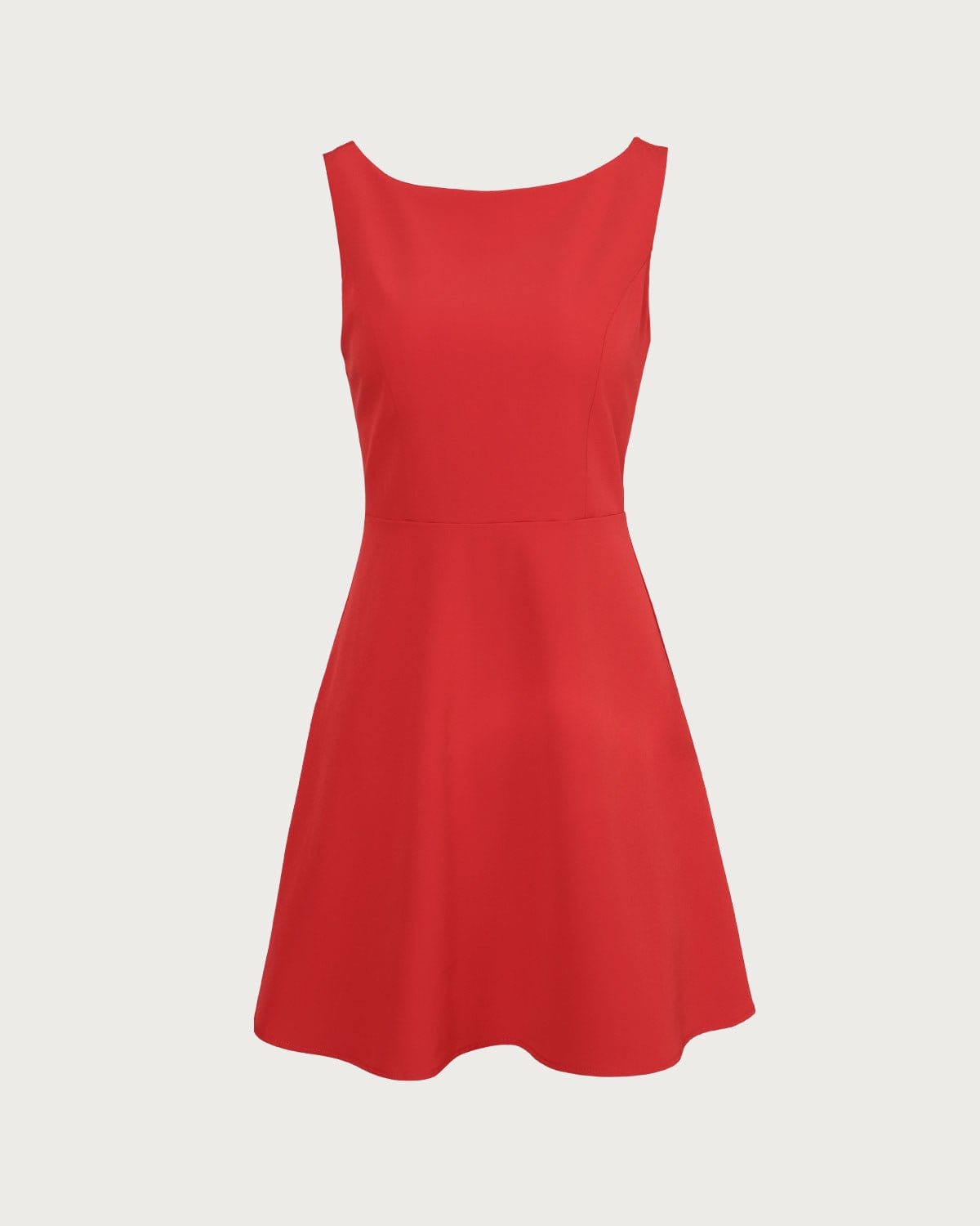 Vestido corto rojo de cintura alta con escote barco