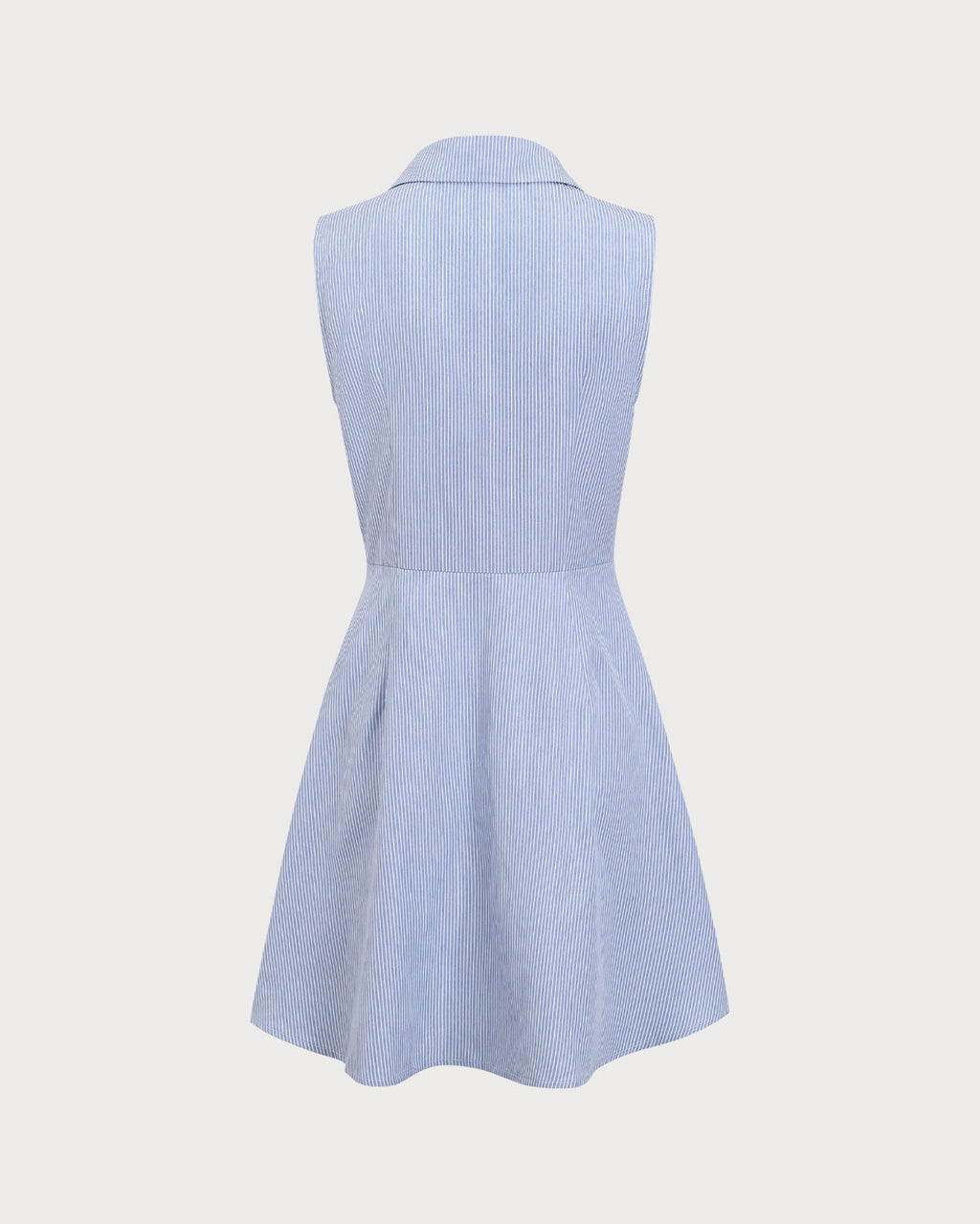 Vestido corto azul de rayas con botones